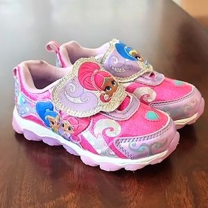 EUC Shinner and Shine Shoes